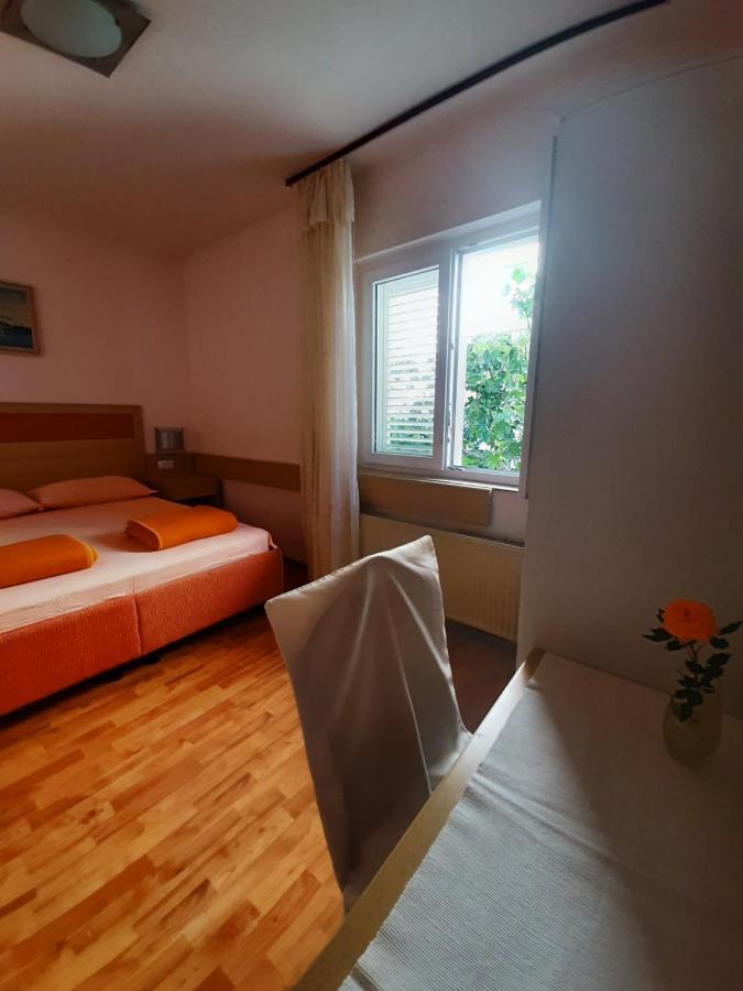 Apartment Spanjol Anka Rab Town Buitenkant foto