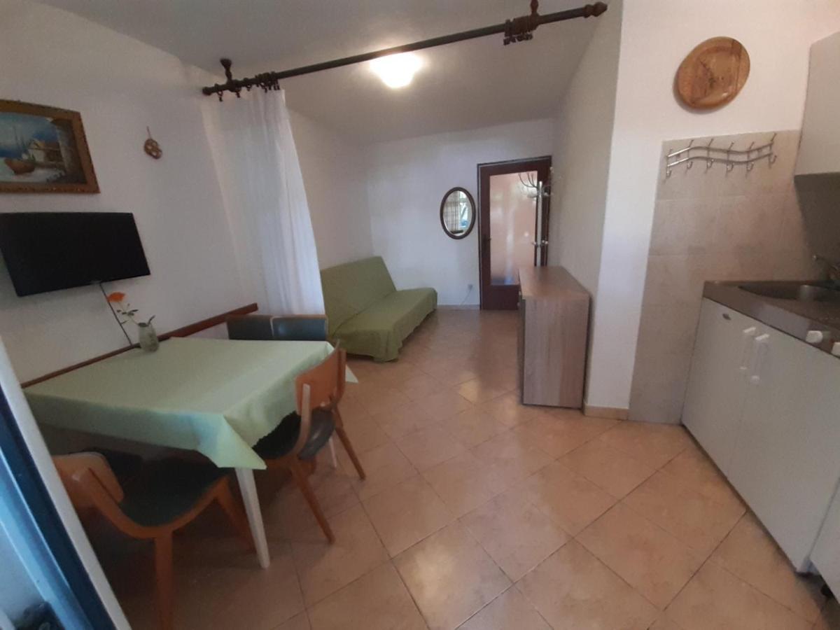Apartment Spanjol Anka Rab Town Buitenkant foto