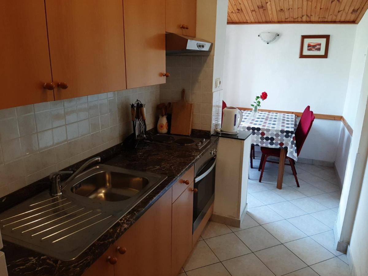 Apartment Spanjol Anka Rab Town Buitenkant foto